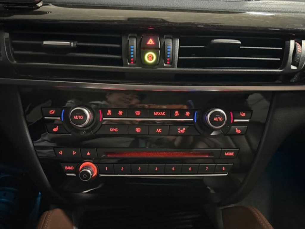 BMW X6 - Vista 11