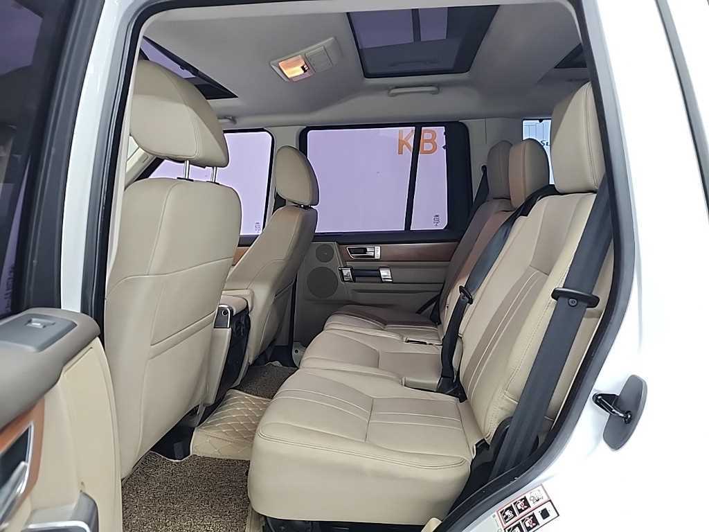 Land Rover Discovery - Vista 12