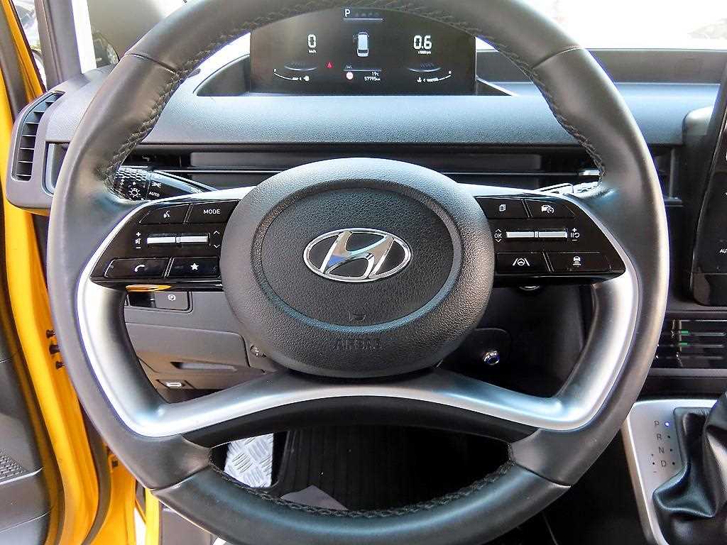 HYUNDAI Staria - Vista 9