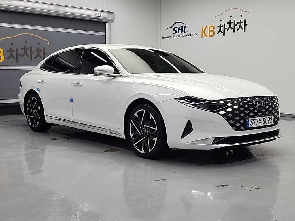 HYUNDAI Grandeur - Vista 4