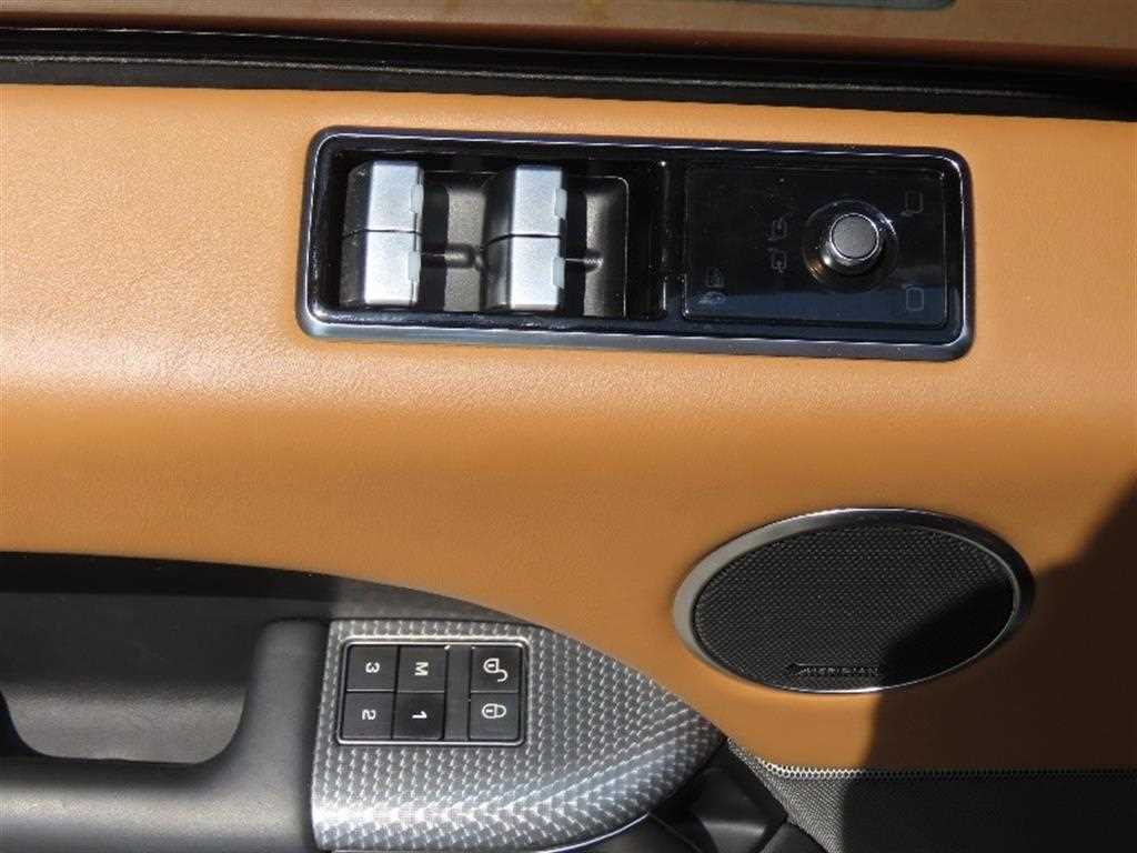 Land Rover Range Rover Sports - Vista 12