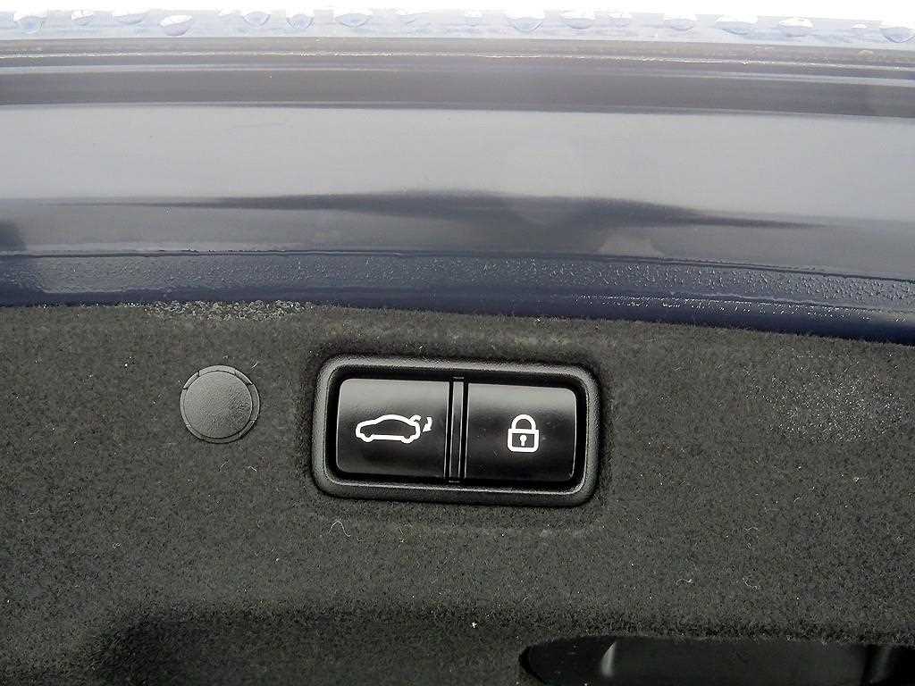 KIA K7 - Vista 5