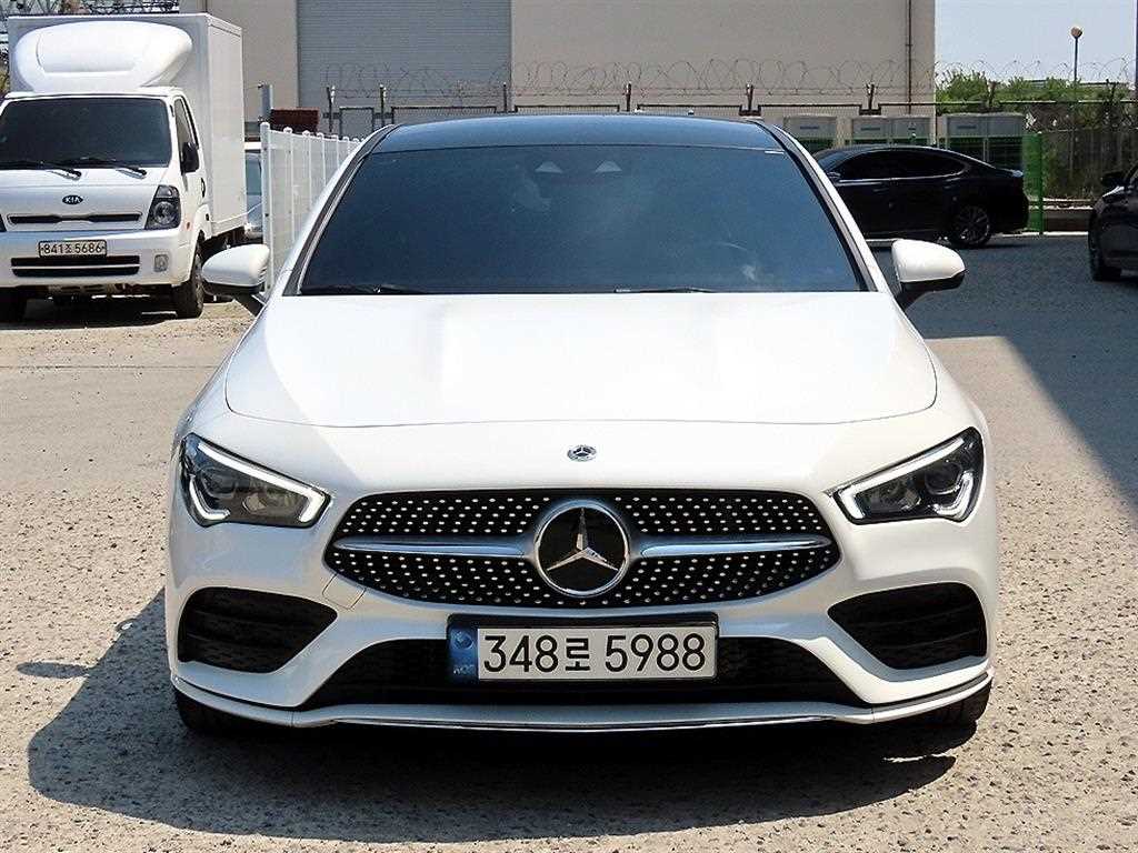 Mercedes Benz CLA Class - Vista 2