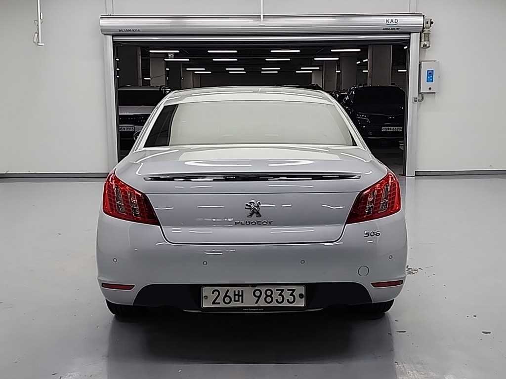 Peugeot 508 - Vista 3