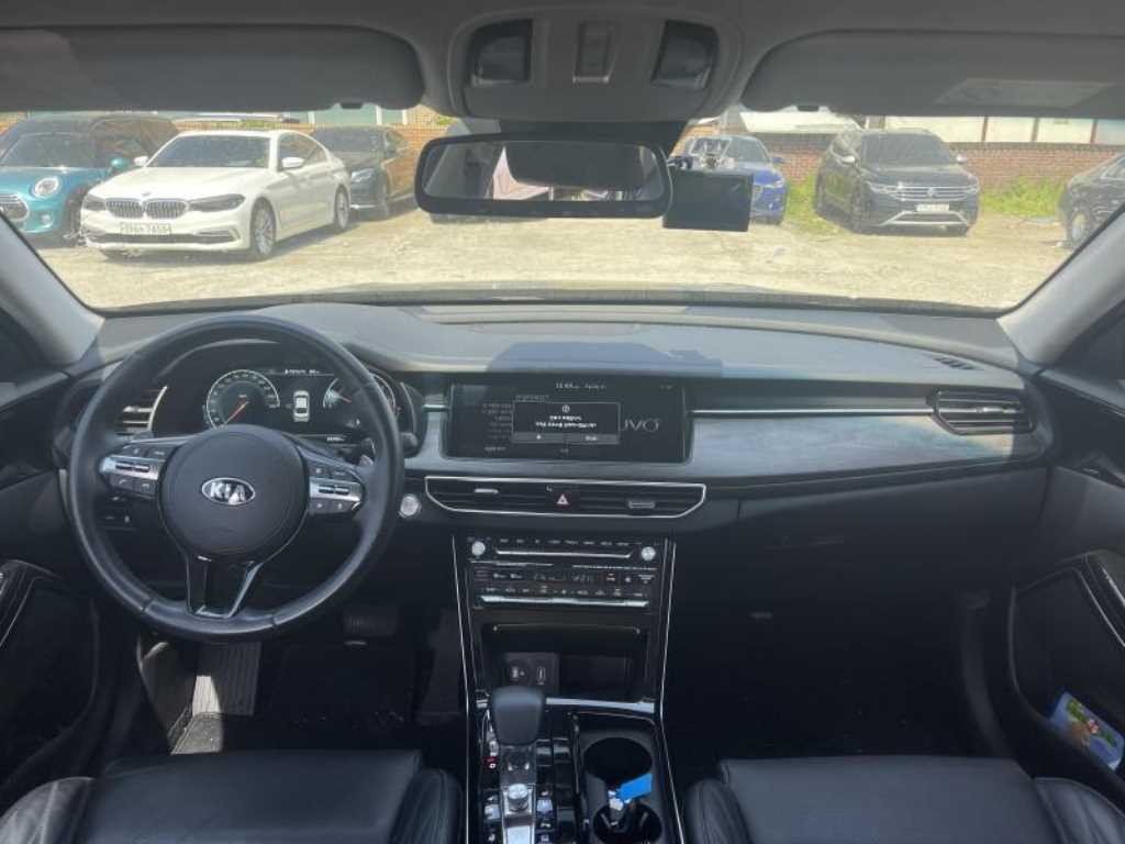 KIA K7 - Vista 5
