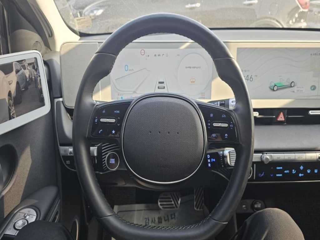 HYUNDAI Ioniq 5 - Vista 9