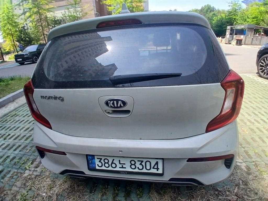 KIA Morning - Vista 4