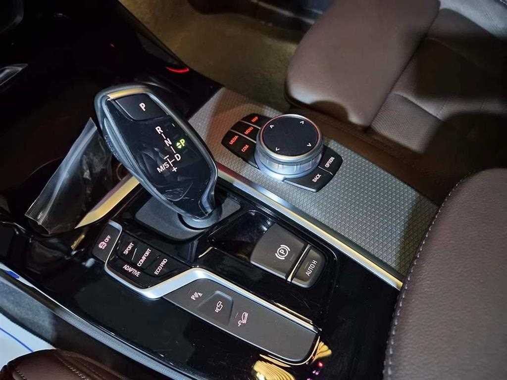 BMW X3 - Vista 11