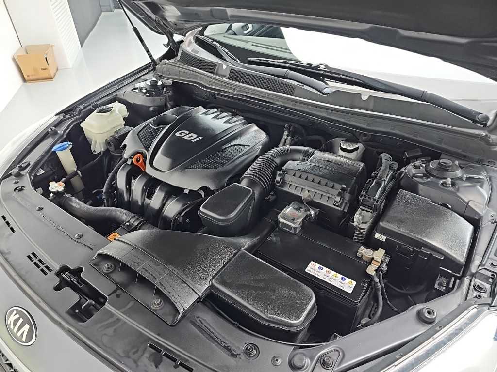 KIA K7 - Vista 5