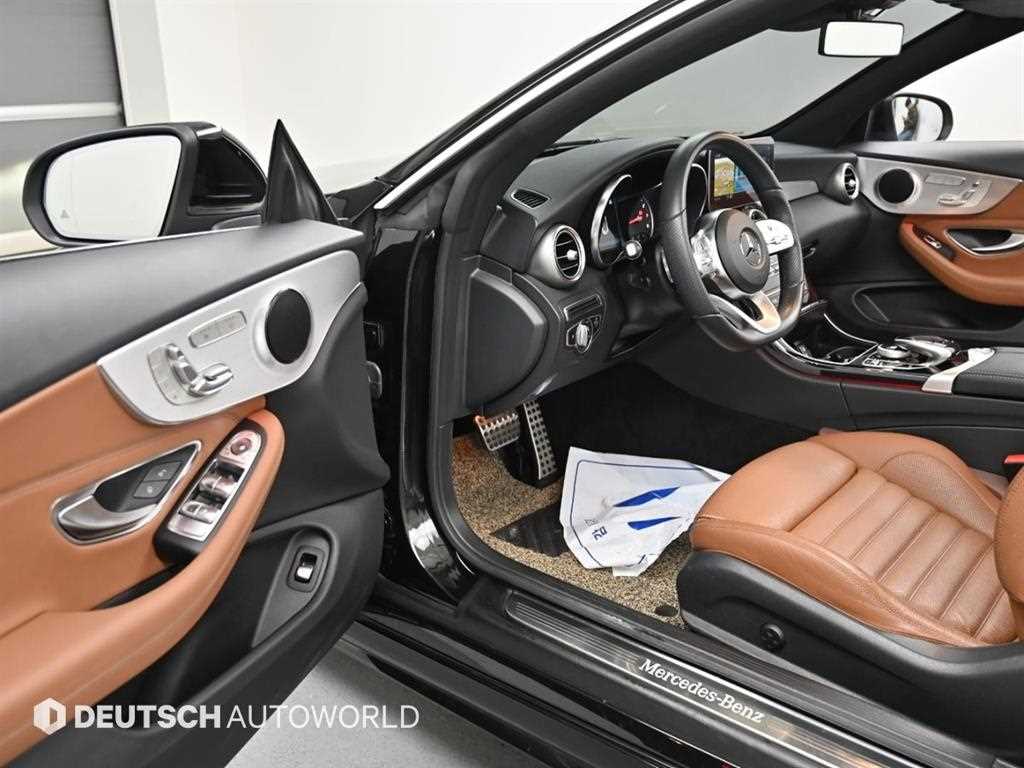 Mercedes Benz C Class - Vista 11