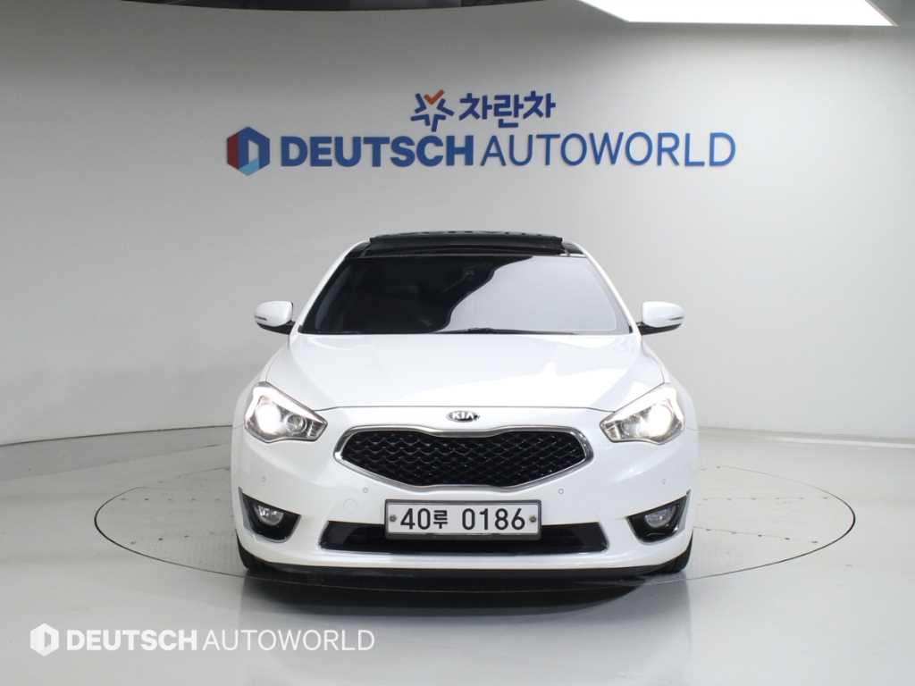 KIA K7 - Vista 3