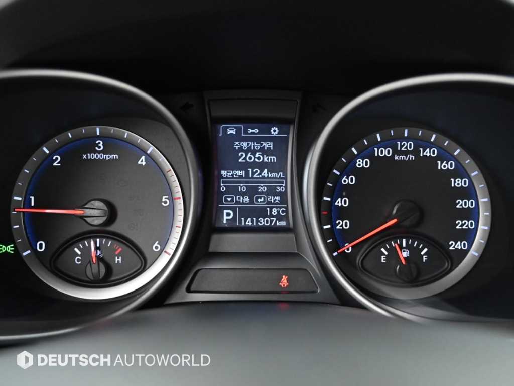 HYUNDAI Santa Fe - Vista 8