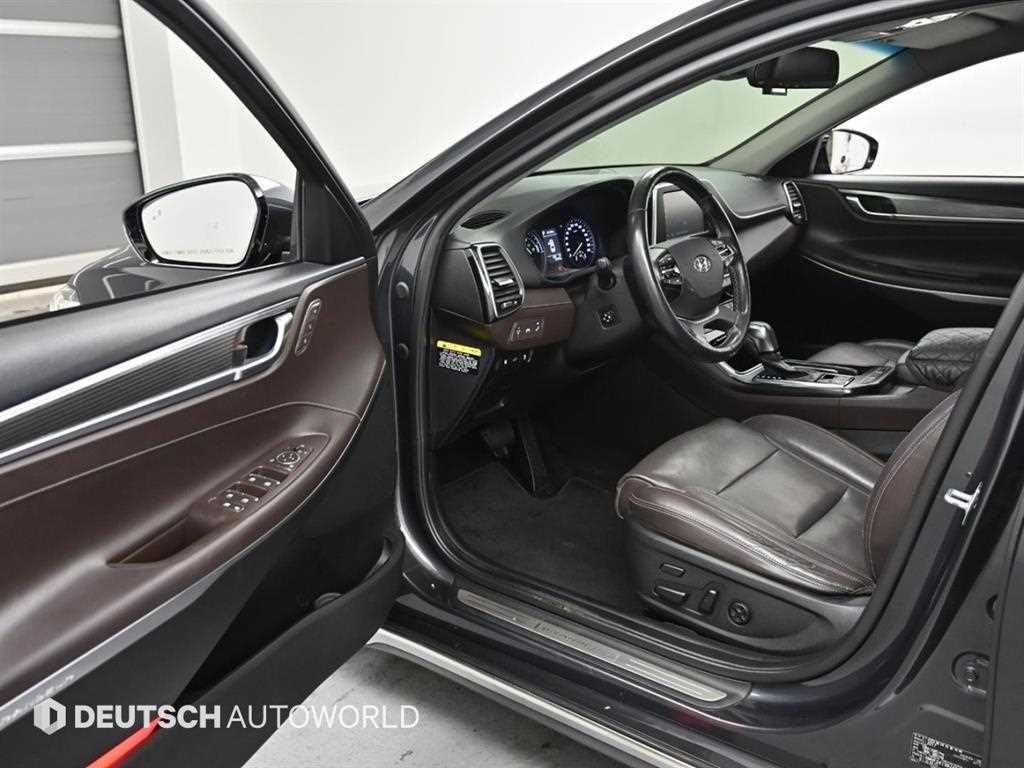HYUNDAI Grandeur - Vista 11