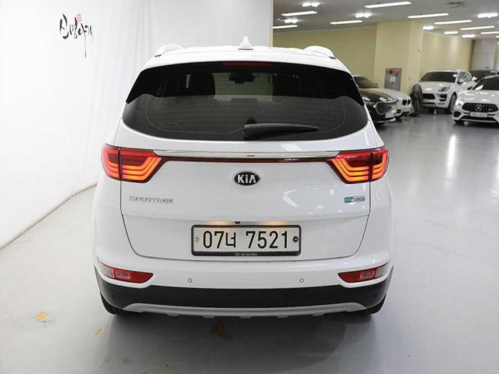 KIA Sportage - Vista 5