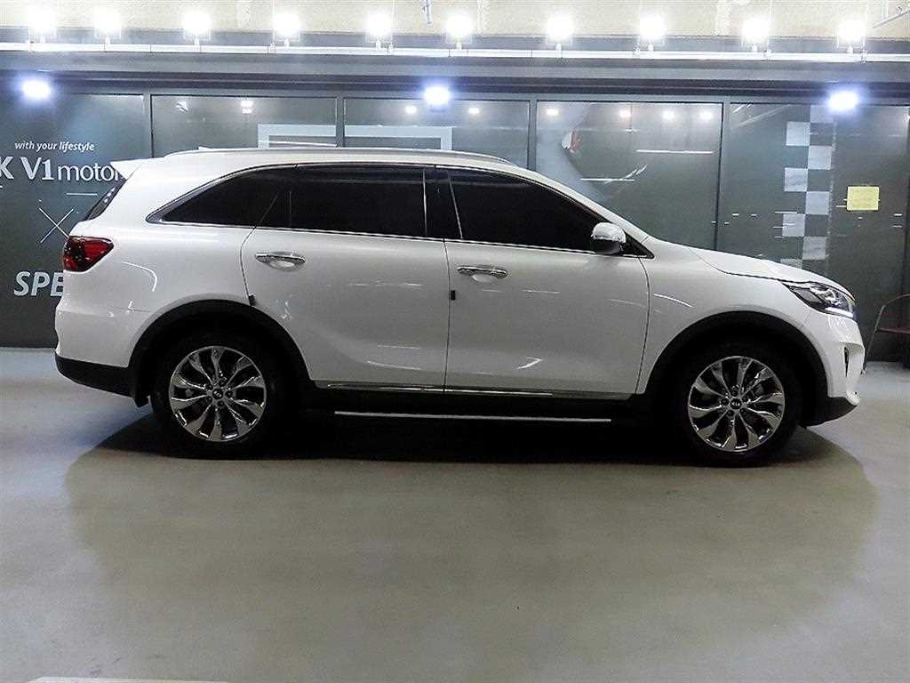 KIA Sorento - Vista 3