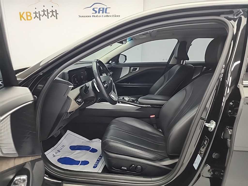 KIA K8 - Vista 11