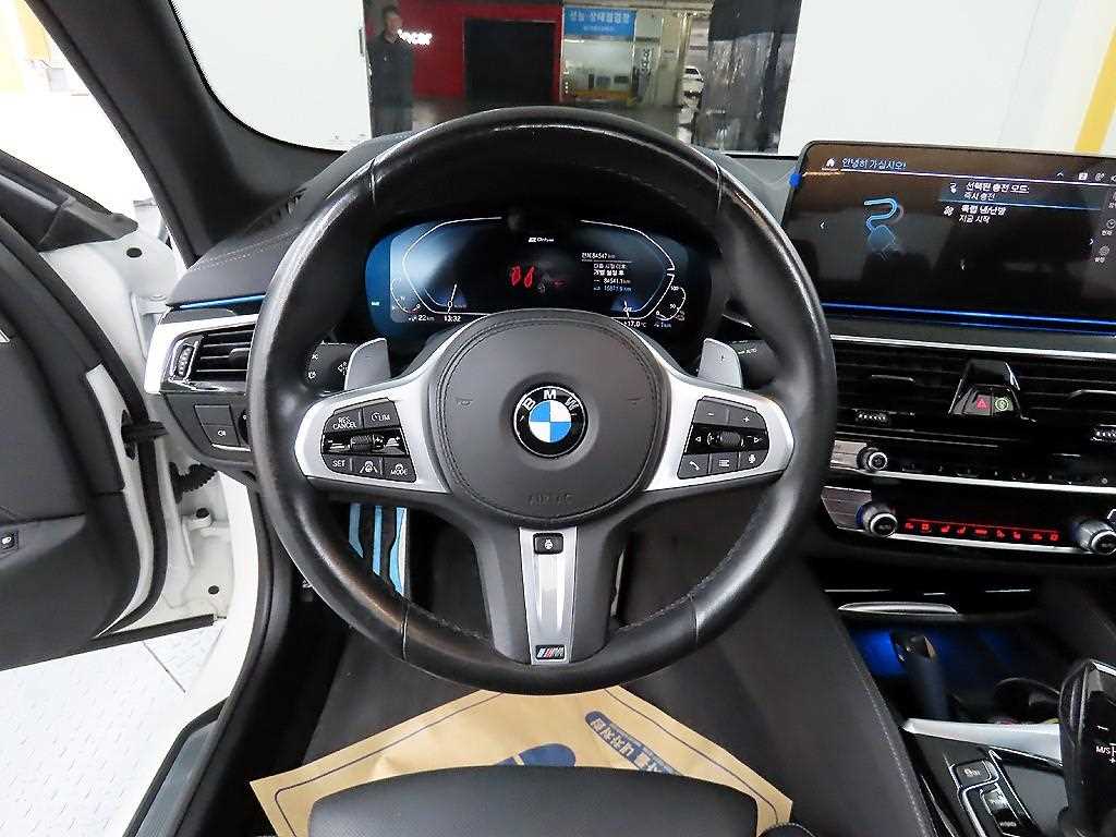 BMW 5 Series - Vista 9