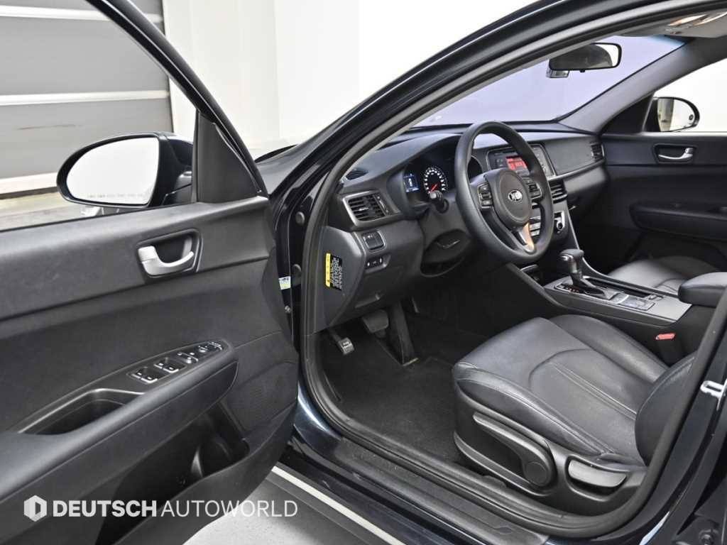 KIA K5 - Vista 11