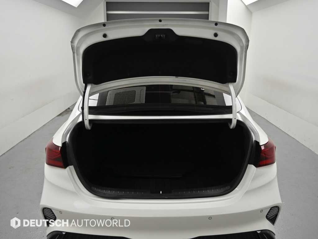 KIA K3 2022 Blanco - Importación desde Corea - HF Imports Iquique - Foto 19