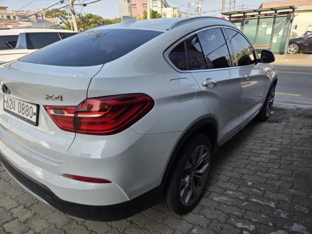 BMW X4 - Vista 2