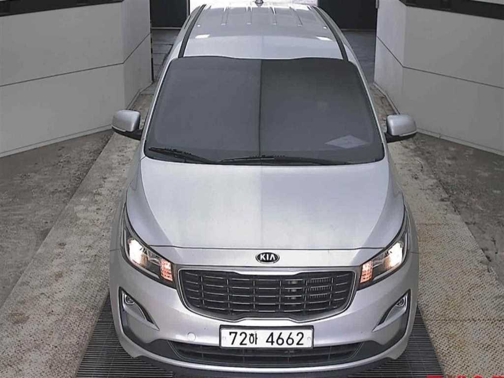 KIA Carnival 2020 Gris - Importación desde Corea - HF Imports Iquique - Foto 1