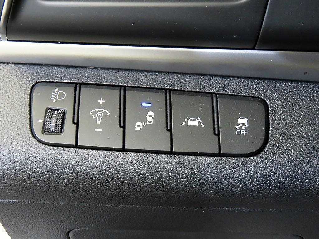 HYUNDAI Avante 2020 Blanco - Importación desde Corea - HF Imports Iquique - Foto 14