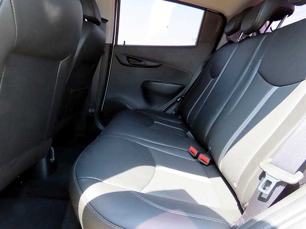Chevrolet Spark - Vista 6
