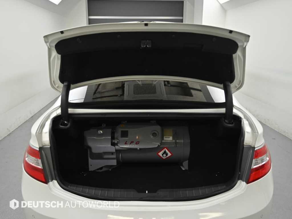 HYUNDAI Grandeur 2014 Blanco - Importación desde Corea - HF Imports Iquique - Foto 19