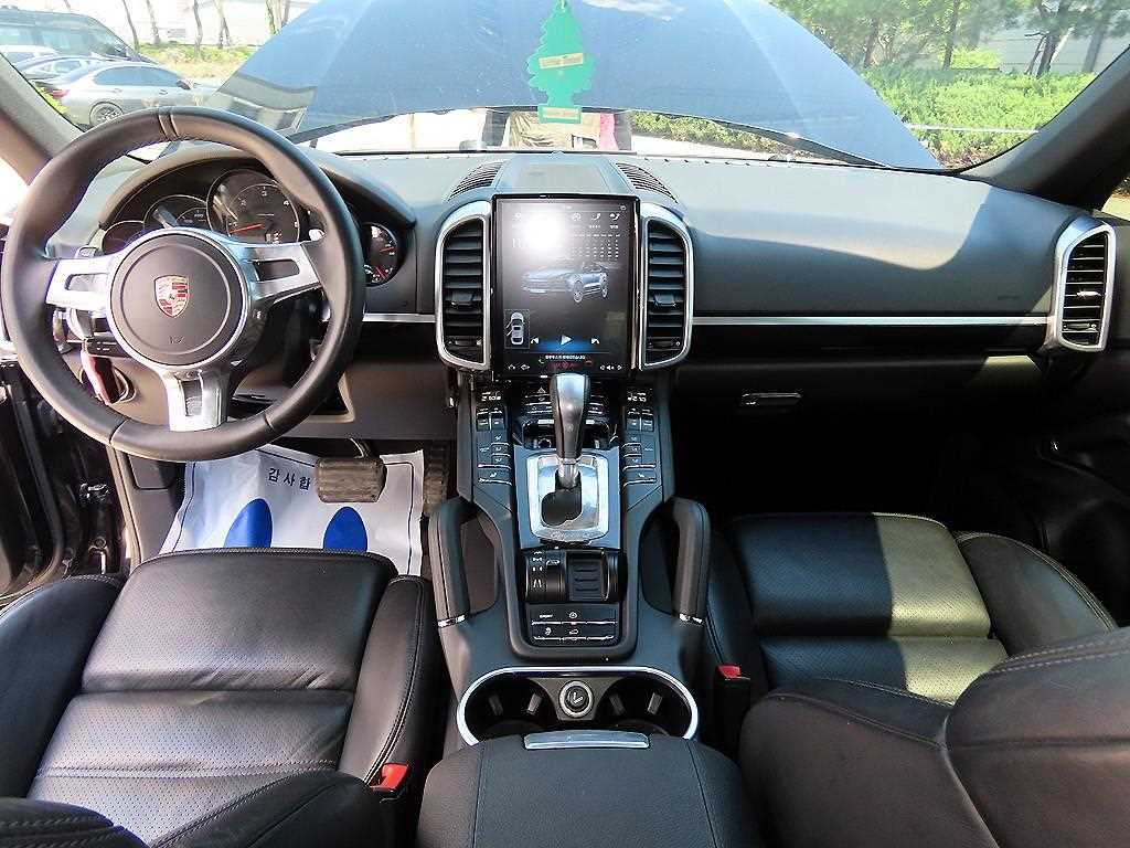 Porsche Cayenne - Vista 7