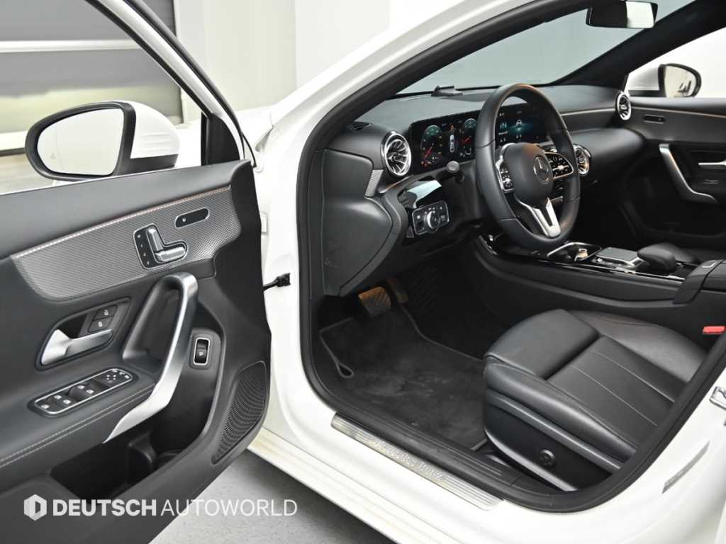 Mercedes Benz A Class - Vista 11