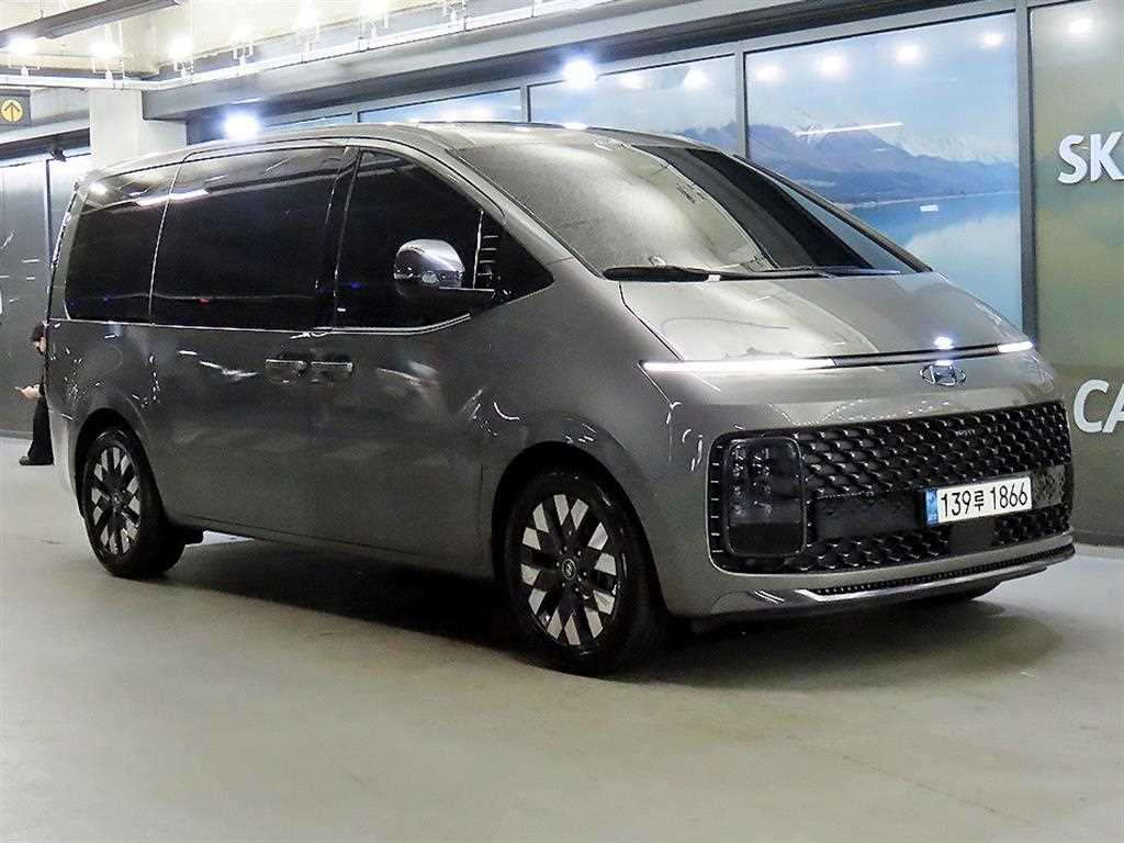 HYUNDAI Staria 2023 - Importación desde Corea - HF Imports Iquique - Foto 1