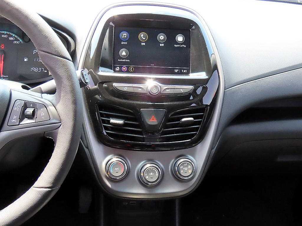 Chevrolet Spark - Vista 10