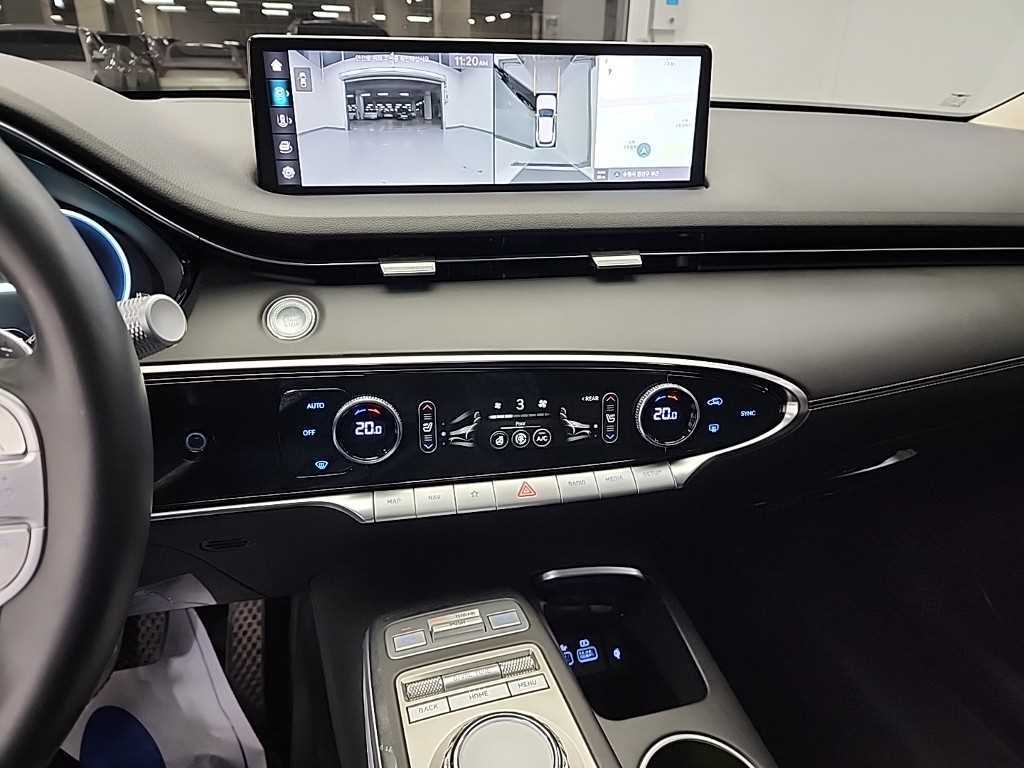 Genesis GV70 - Vista 10