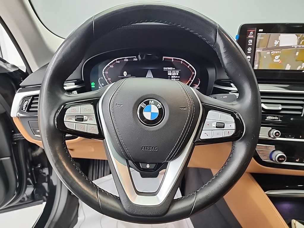 BMW 5 Series - Vista 9