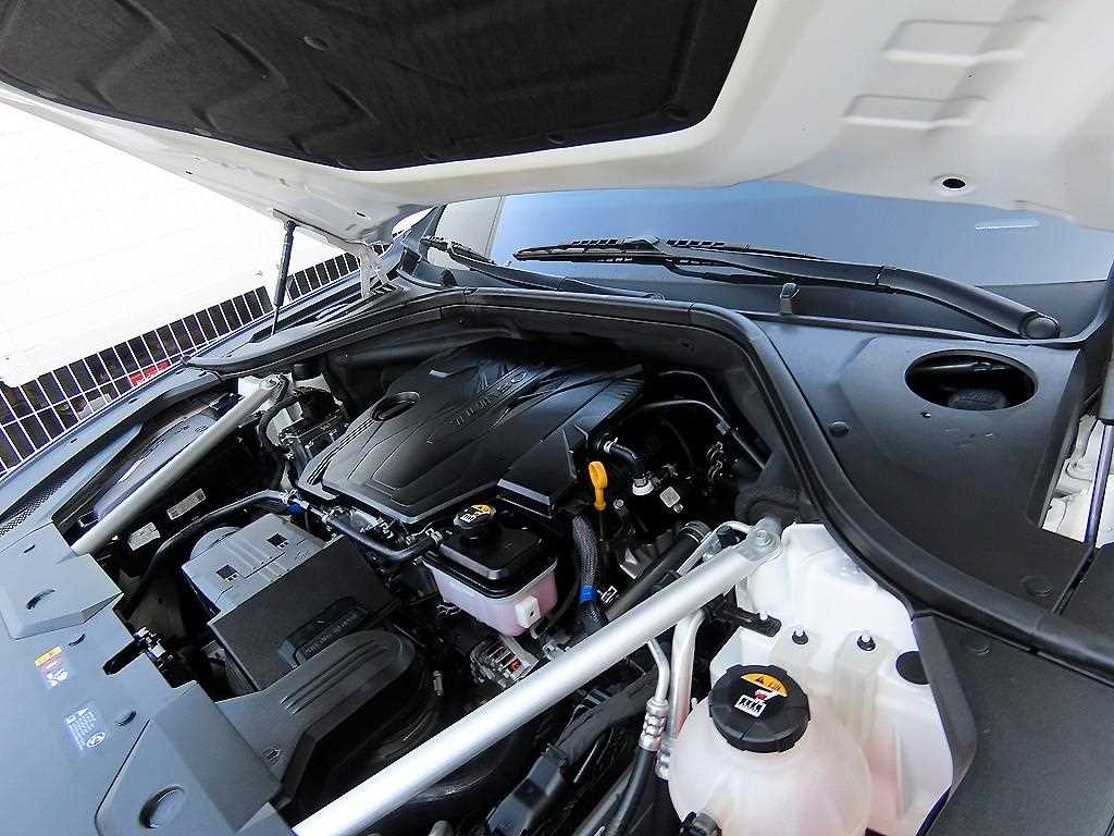 Genesis GV70 2023 Blanco - Importación desde Corea - HF Imports Iquique - Foto 19