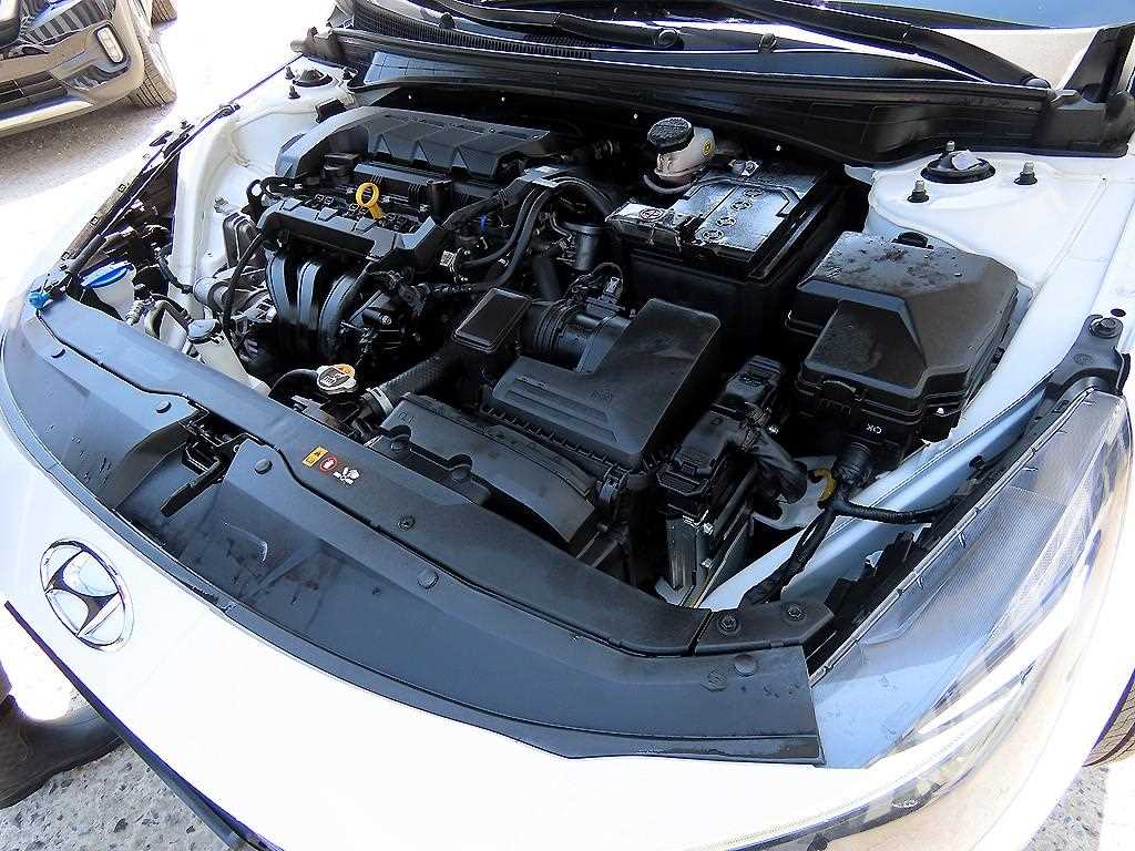 HYUNDAI Avante 2023 Blanco - Importación desde Corea - HF Imports Iquique - Foto 17