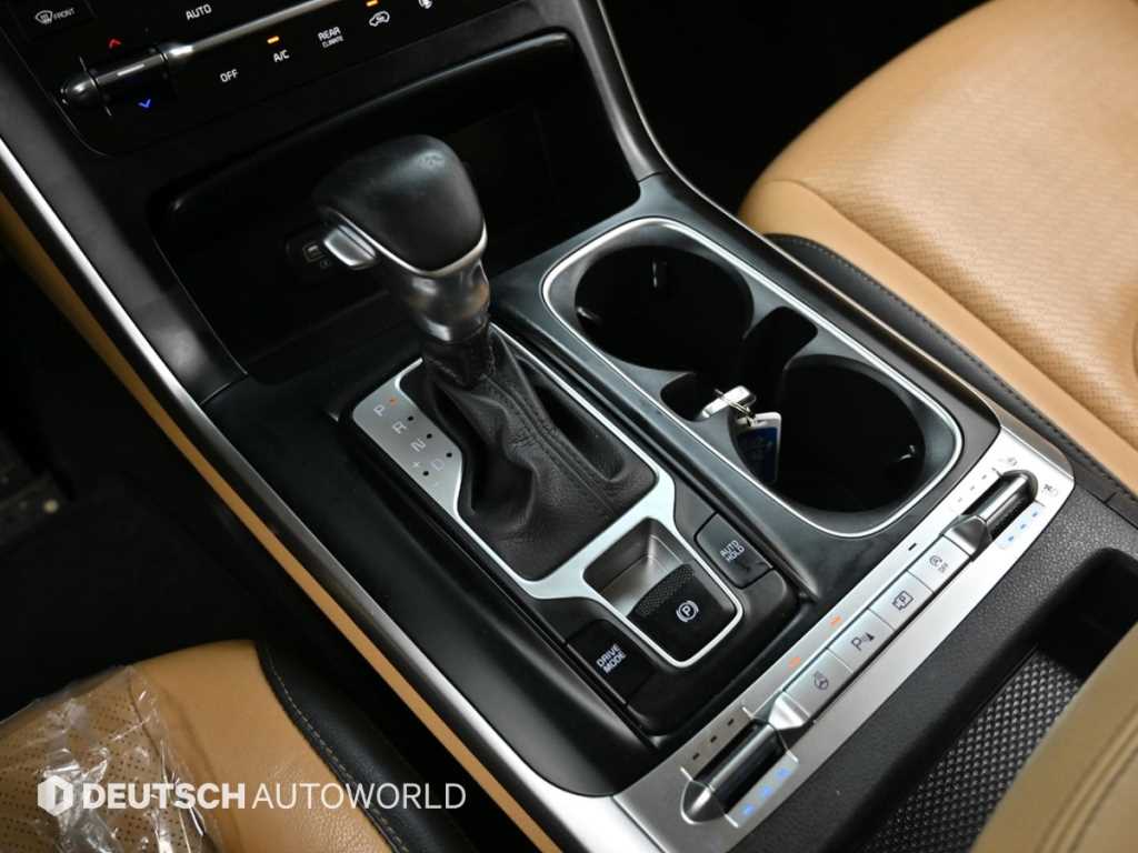 KIA Carnival - Vista 9