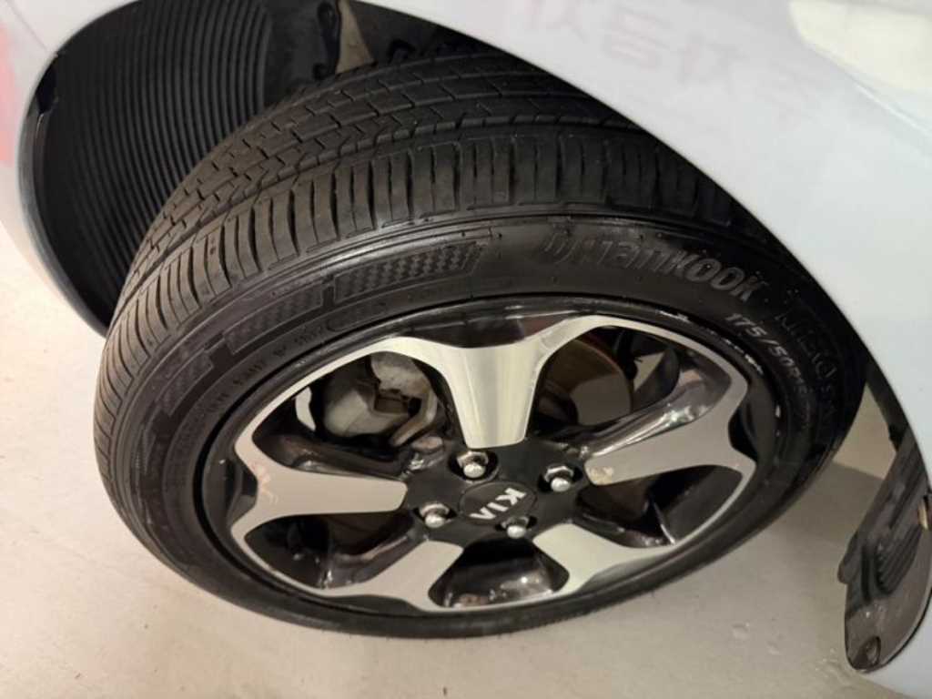 KIA Ray 2012 Plateado - Importación desde Corea - HF Imports Iquique - Foto 20