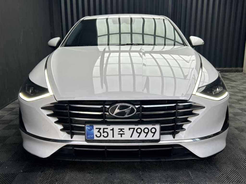 HYUNDAI Sonata 2023 Blanco - Importación desde Corea - HF Imports Iquique - Foto 1