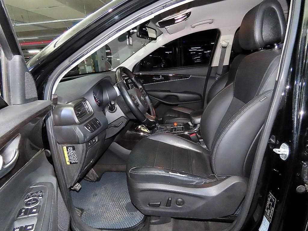 KIA Sorento - Vista 6