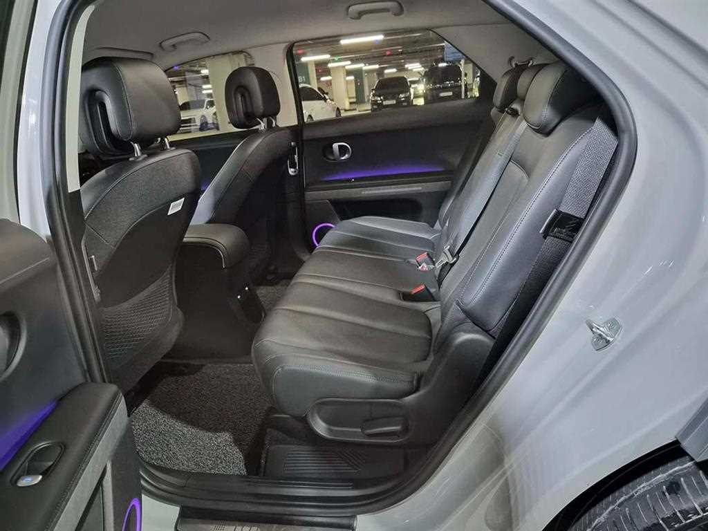 HYUNDAI Ioniq 5 - Vista 7