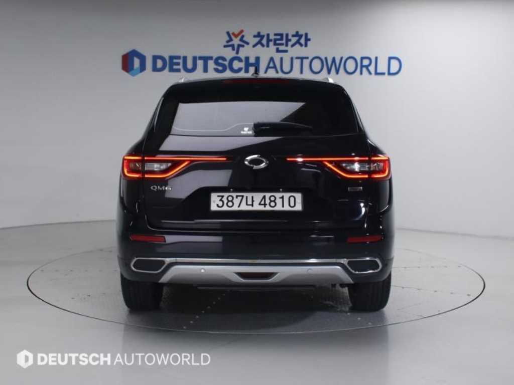 SAMSUNG QM6 - Vista 4