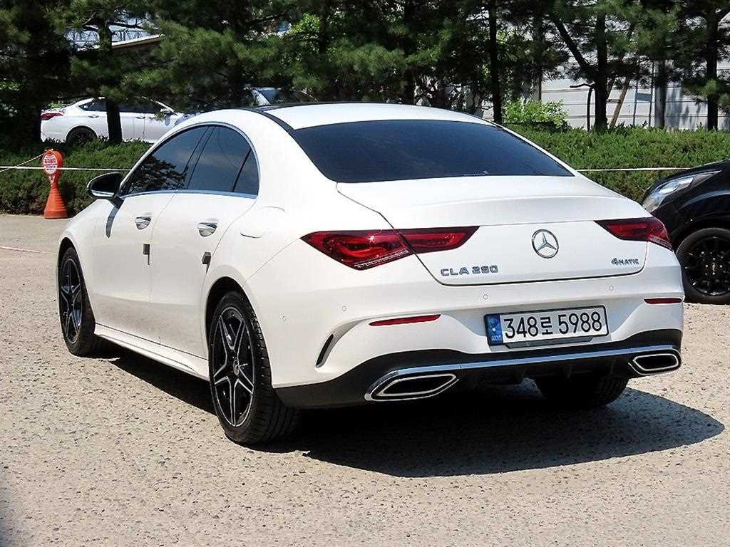 Mercedes Benz CLA Class - Vista 4