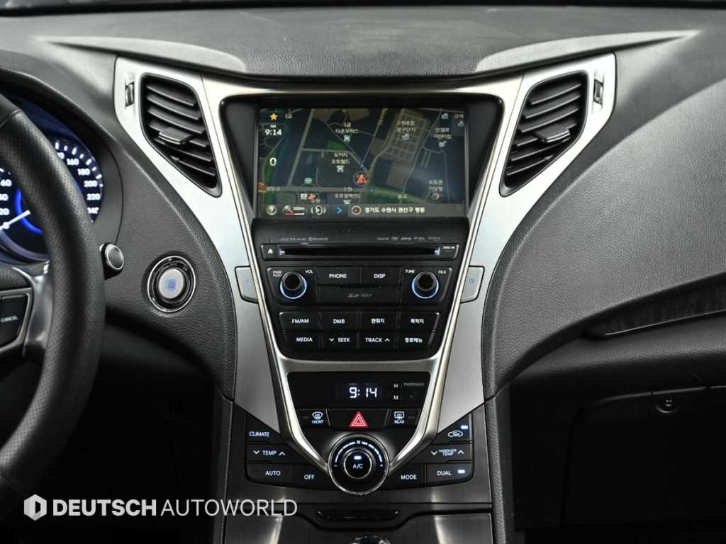 HYUNDAI Grandeur 2014 Blanco - Importación desde Corea - HF Imports Iquique - Foto 14