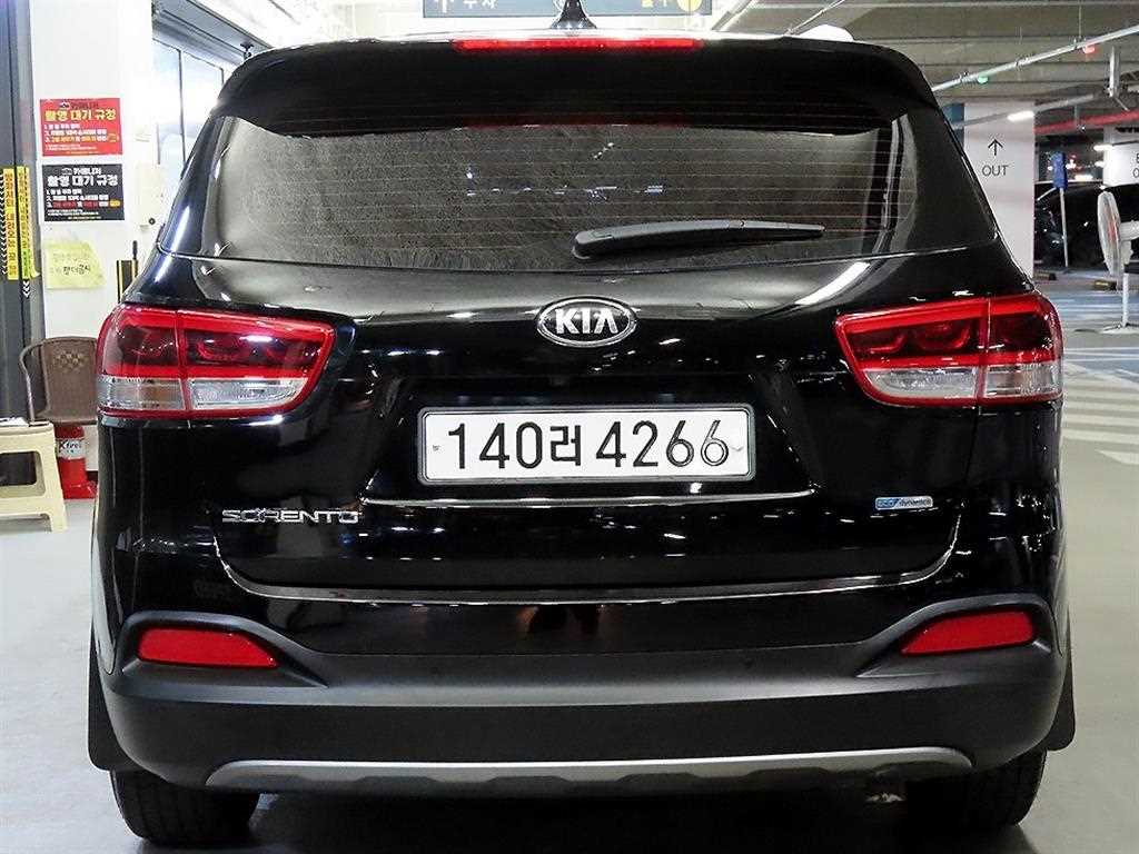 KIA Sorento - Vista 5