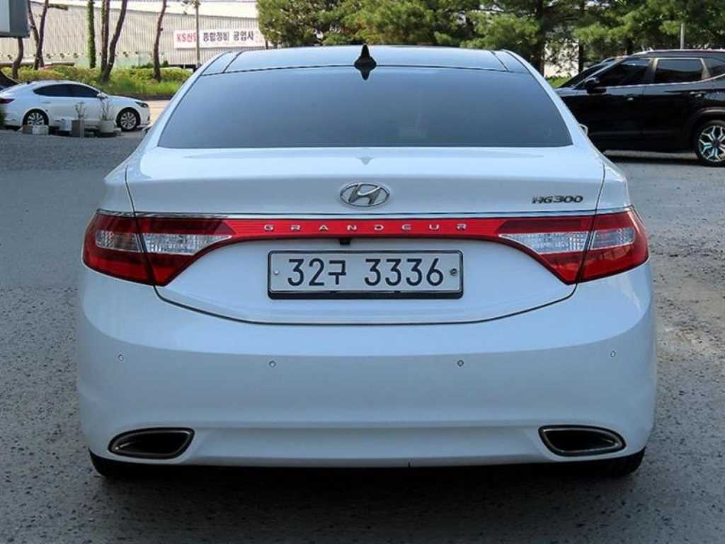 HYUNDAI Grandeur - Vista 4