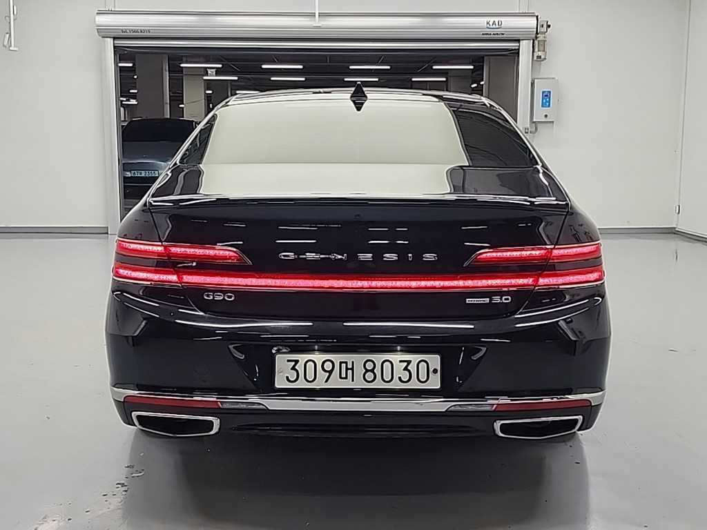 Genesis G90 - Vista 3