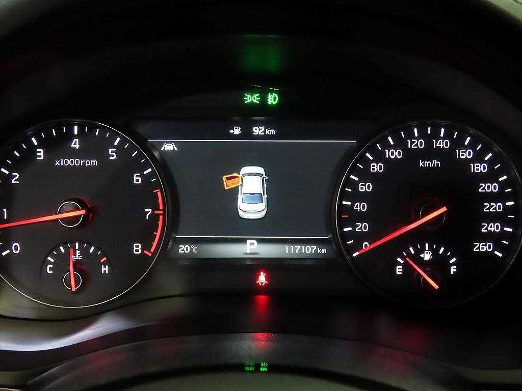 KIA K7 - Vista 9