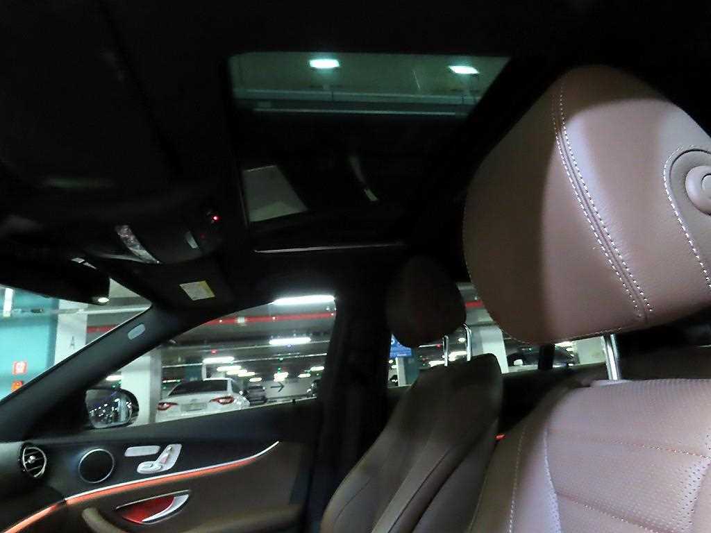Mercedes Benz E class 2023 Negro - Importación desde Corea - HF Imports Iquique - Foto 15