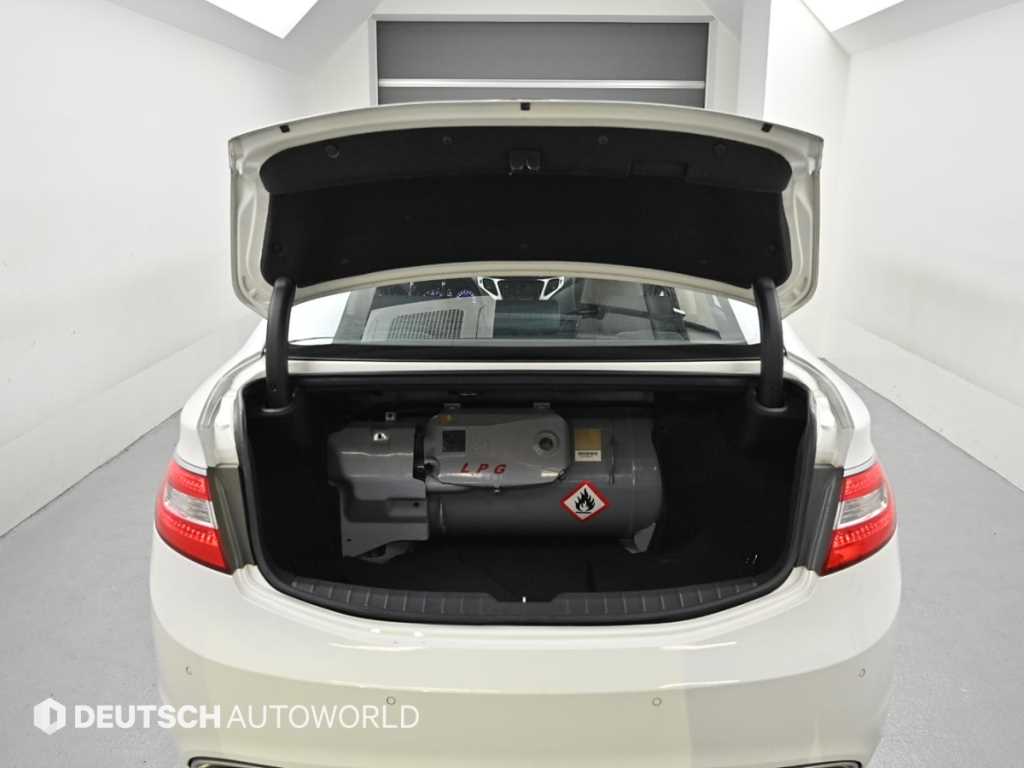 HYUNDAI Grandeur 2014 Blanco - Importación desde Corea - HF Imports Iquique - Foto 19